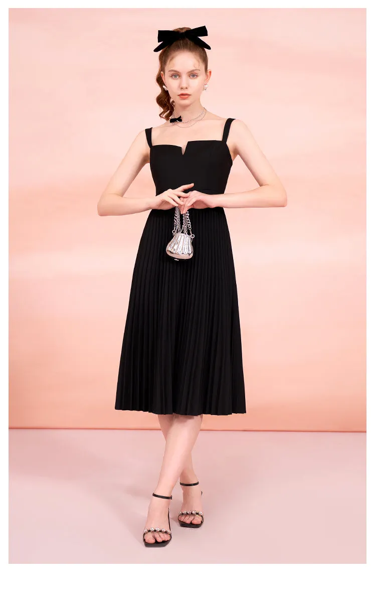 Hepburn style little black dress dress high waist and thin pleated suspender dress - Siabata