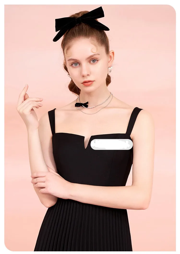 Hepburn style little black dress dress high waist and thin pleated suspender dress - Siabata