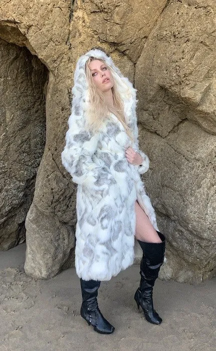 Women's Playa Coat in "Himalayan Snow Goddess"